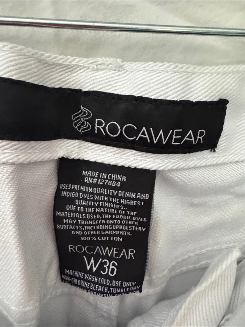 Rocawear 90’s Y2K Streetwear White Jean Jorts with Black Web Belt